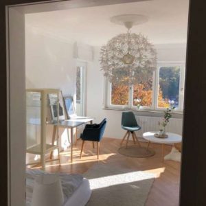 WG-Zimmer mit Balkon
