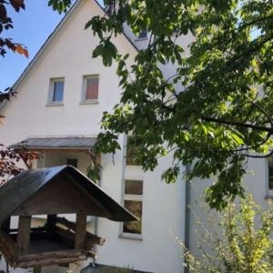 Ein Haus im Grünen